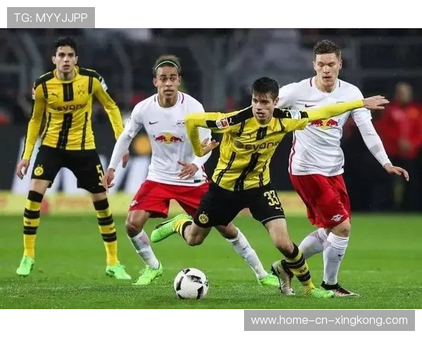 多特通过整体配合击溃对手防线拿到三分：团队力量成就胜局