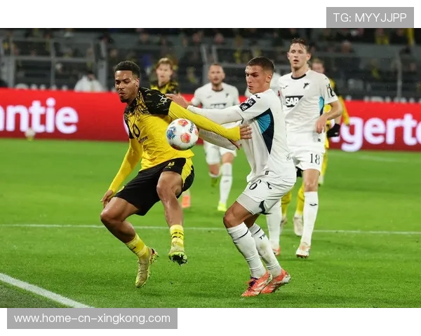 德甲多特外围换位灵活,攻势接二连三的战术解码