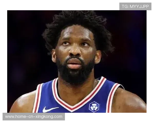 76人恩比德低位硬吃,连续得分无人能顶,76人队恩比德受伤 76人恩比德低位硬吃,连续得分无人能顶,76人队恩比德受伤